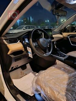 تويوتا راف 4
